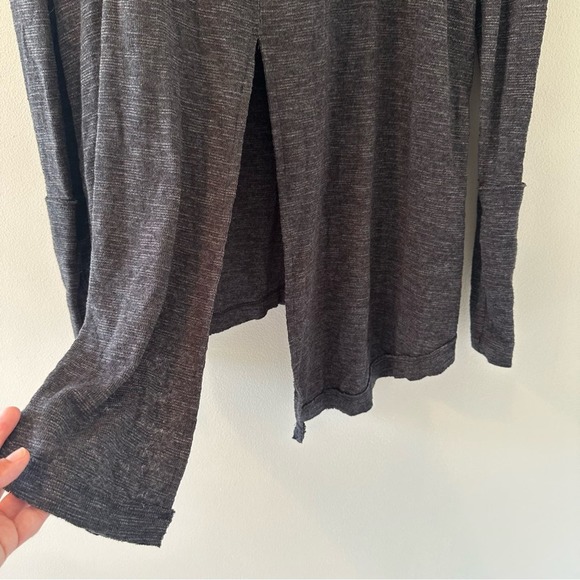 We The Free by Free People Cowl Neck Long Sleeve Slit Back Size Medium - Picture 5 of 6
